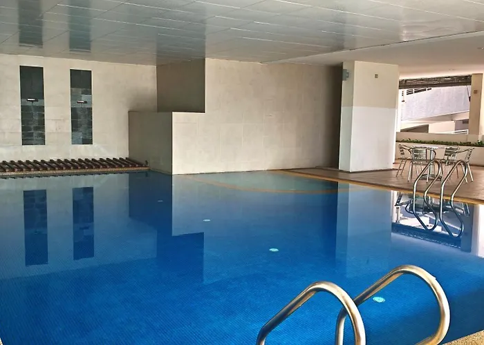 Klcc Amazing Robots Homestay 4Bedrooms