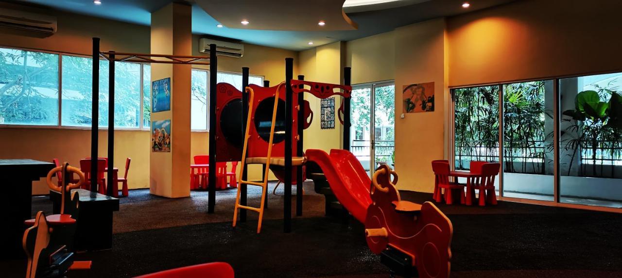 Klcc Amazing Robots 4bedrooms Pangsapuri *