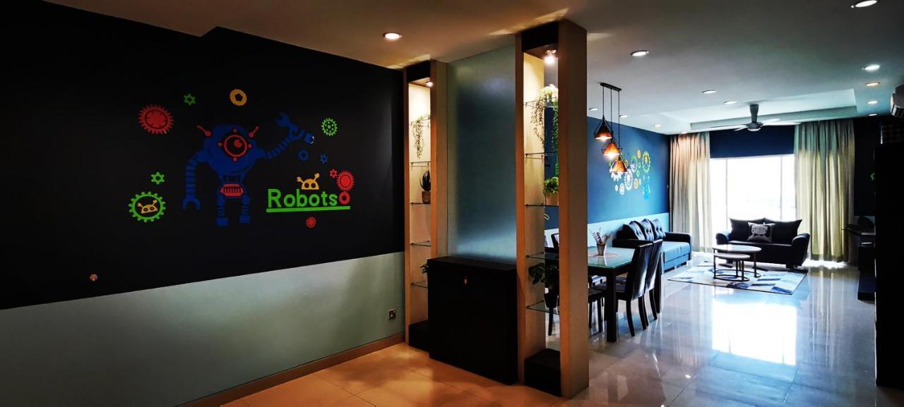 Klcc Amazing Robots 4bedrooms Kuala Lumpur